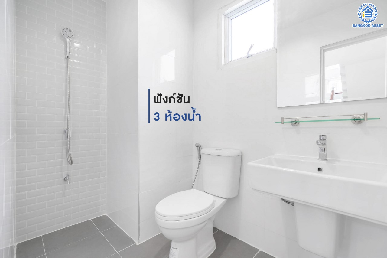 บ้านมือสองตกแต่งใหม่ ทำเลโซนเมือง! ม.นนทกาญจน์ นครอินทร์-พระราม5 หลังใหญ่ เนื้อที่ 33.1 ตร.ว. ฟังก์ชัน 3 ห้องนอน 3 ห้องน้ำ จอดรถได้ 1 คัน บนทำเลเชื่อมต่อทุกการเดินทาง ใกล้สะพานพระรามห้า และรถไฟฟ้า "สถานีแยกติวานนท์"